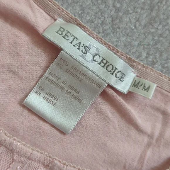 Lacy Top - Picture 6 of 6